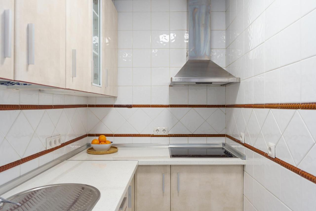 Malagasuite Carihuela Apartments Torremolinos Buitenkant foto