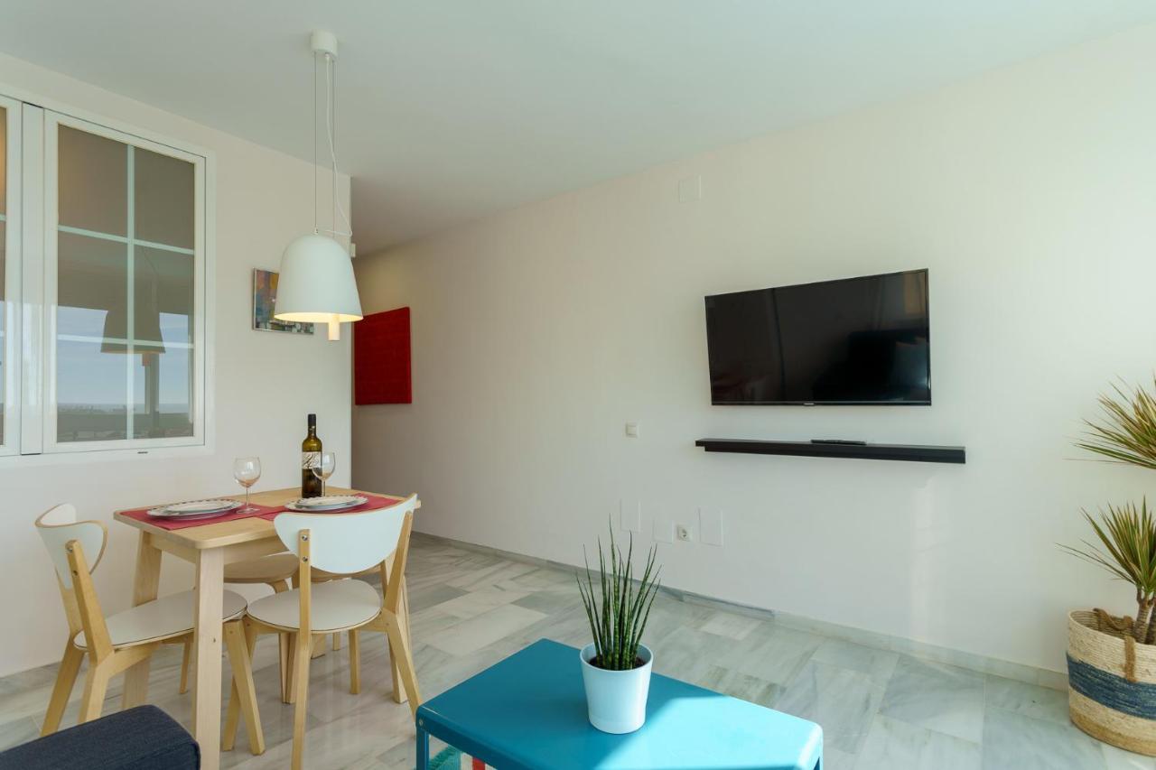 Malagasuite Carihuela Apartments Torremolinos Buitenkant foto