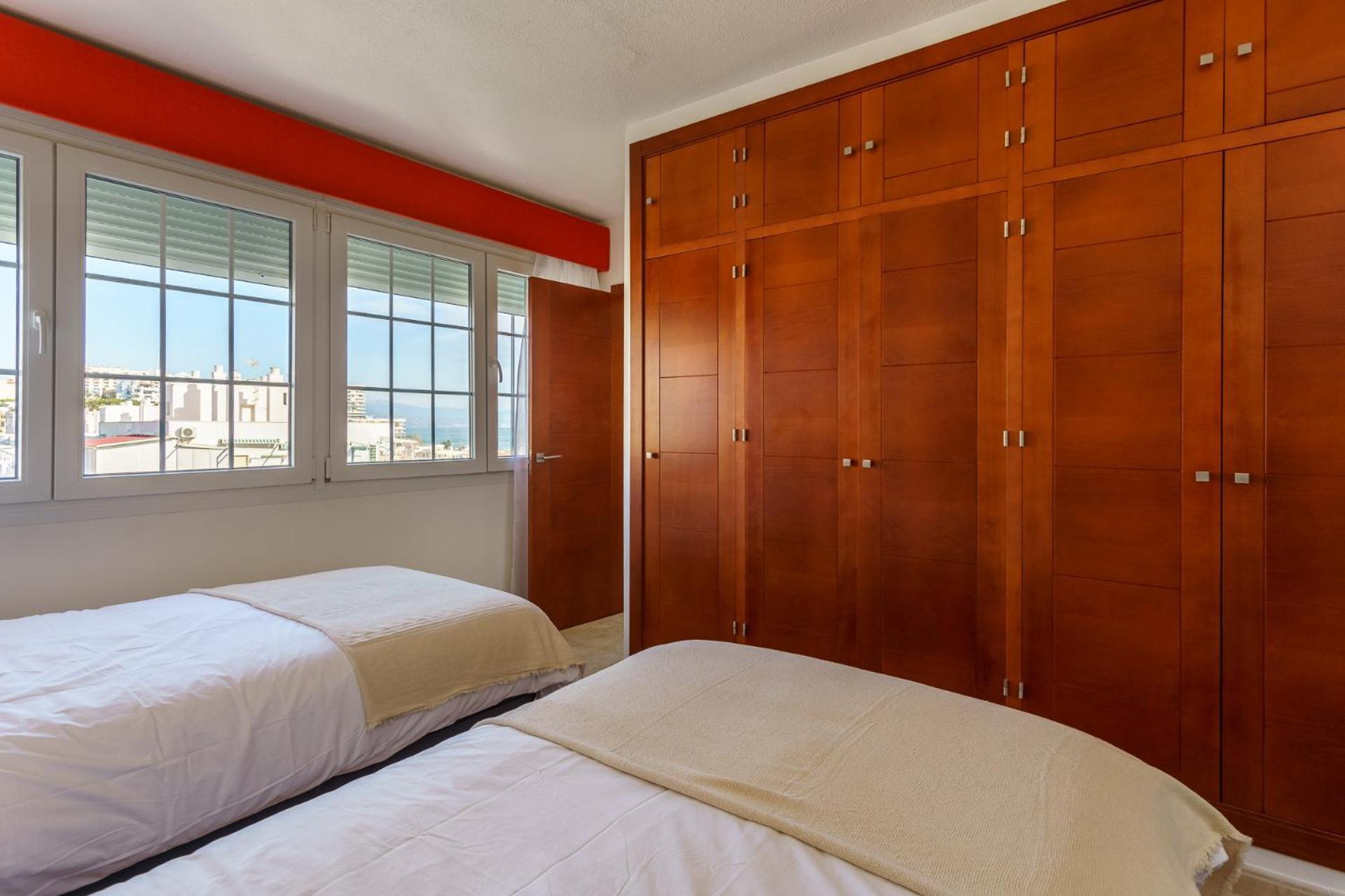 Malagasuite Carihuela Apartments Torremolinos Buitenkant foto