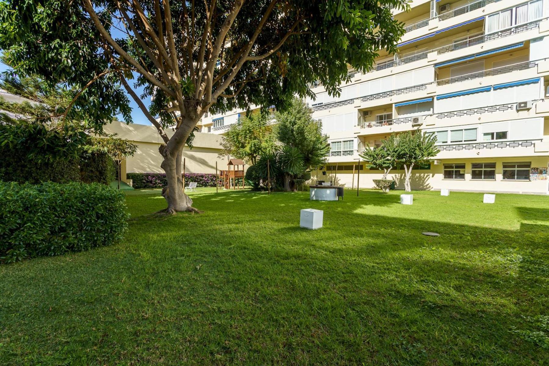 Malagasuite Carihuela Apartments Torremolinos Buitenkant foto